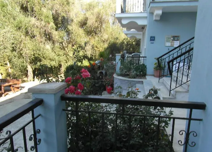 Rigos Apartments